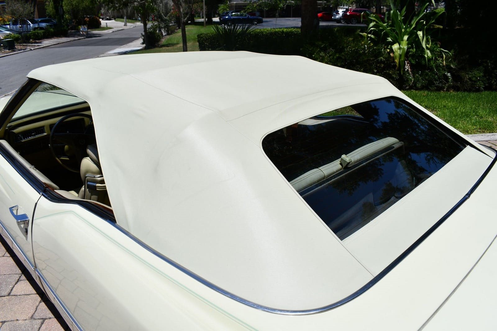 1976 - CADILLAC ELDORADO CONVERTIBLE PHOENICIAN IVORY, foto 44