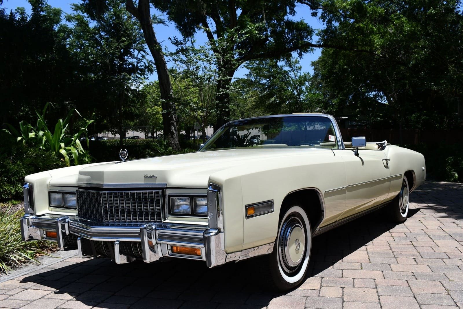 1976 - CADILLAC ELDORADO CONVERTIBLE PHOENICIAN IVORY, foto 51