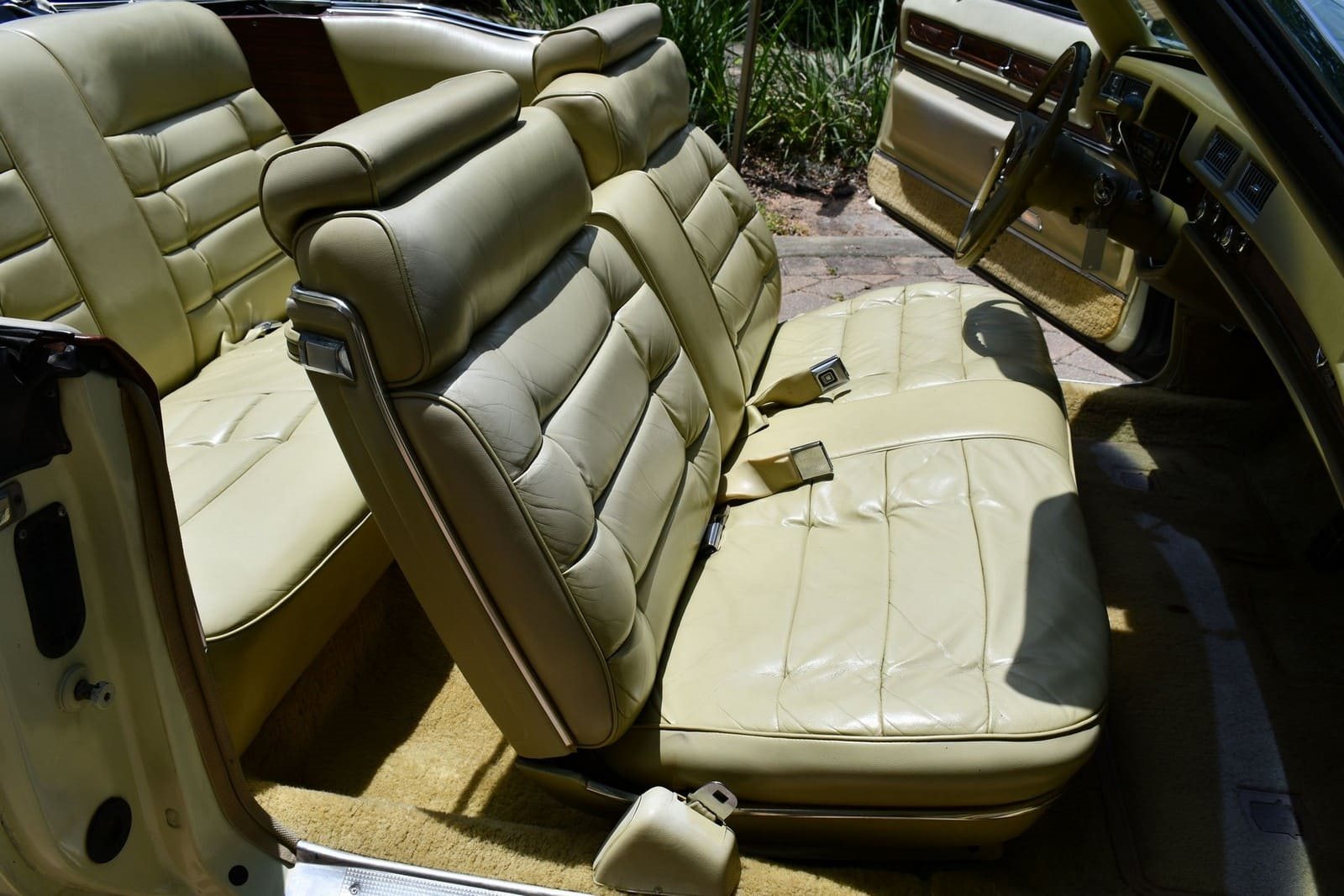 1976 - CADILLAC ELDORADO CONVERTIBLE PHOENICIAN IVORY, foto 58