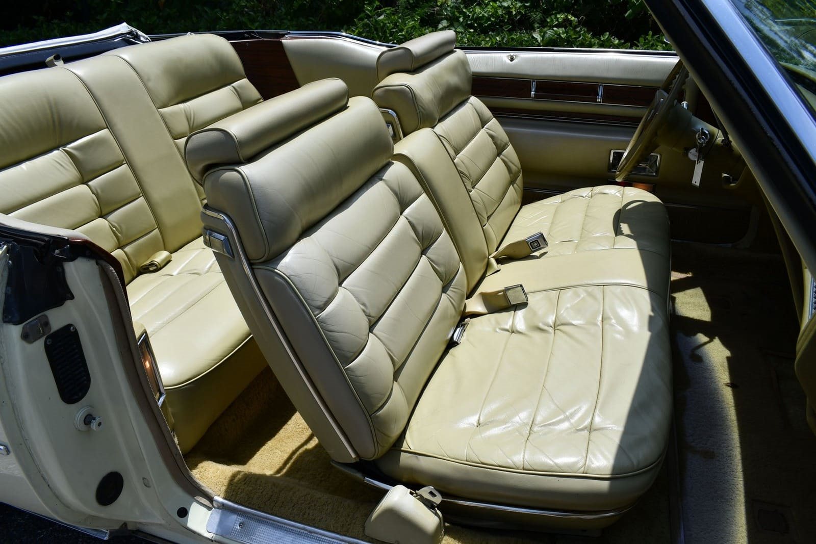 1976 - CADILLAC ELDORADO CONVERTIBLE PHOENICIAN IVORY, foto 60