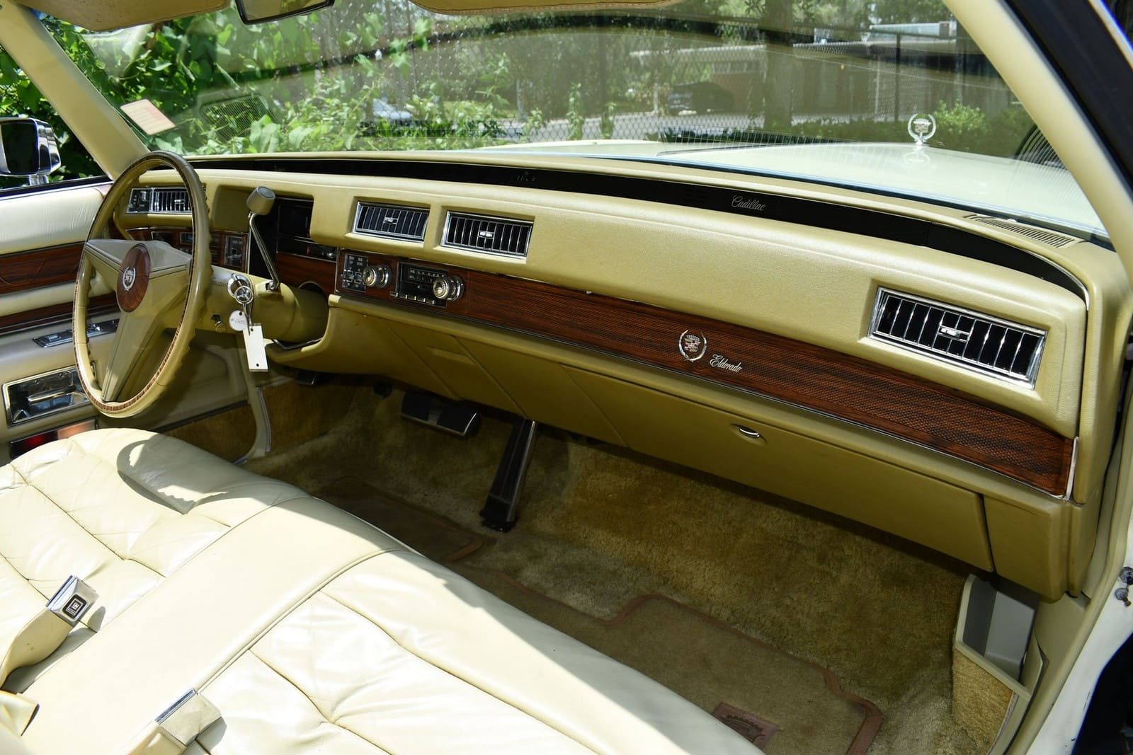 1976 - CADILLAC ELDORADO CONVERTIBLE PHOENICIAN IVORY, foto 61