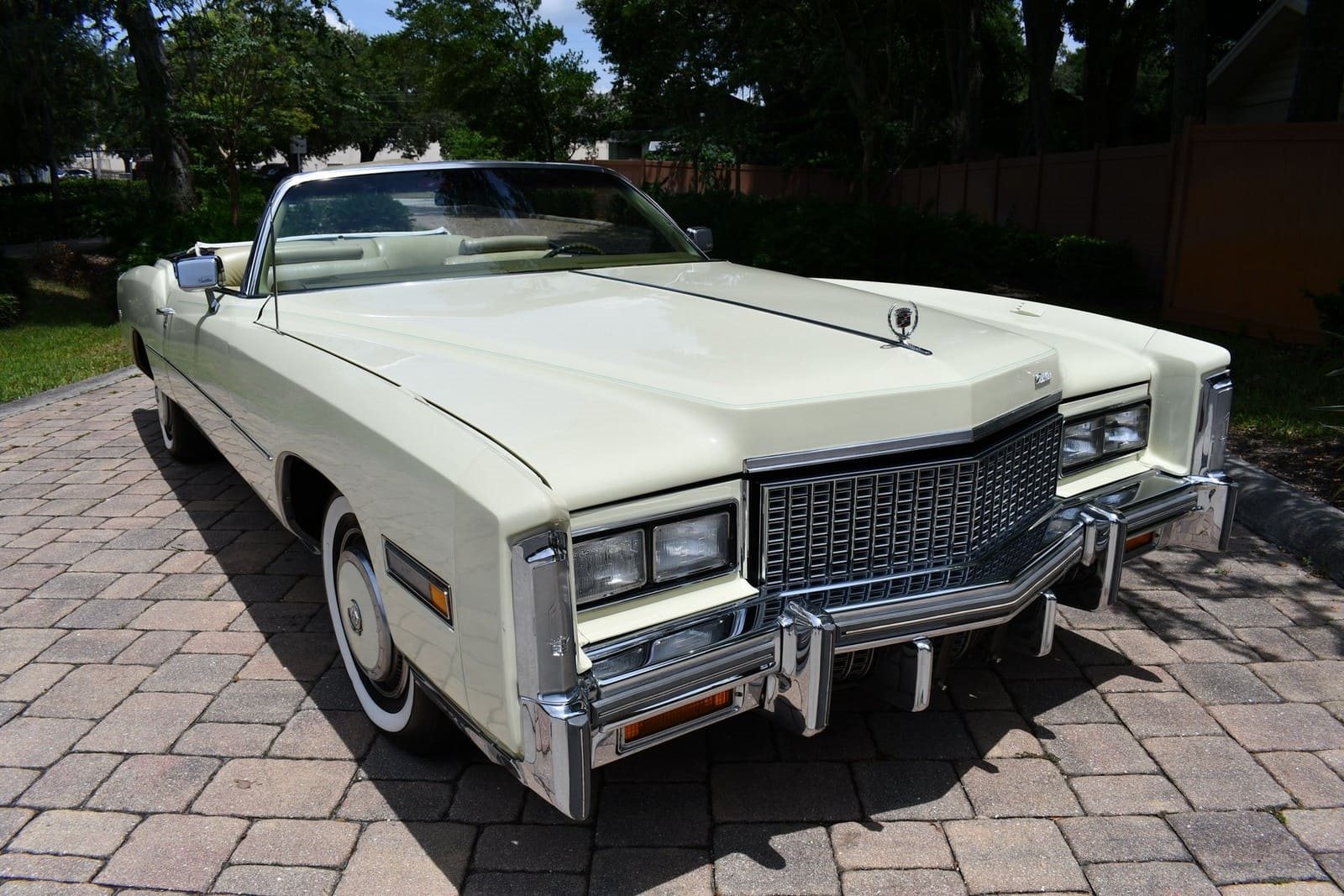 1976 - CADILLAC ELDORADO CONVERTIBLE PHOENICIAN IVORY, foto 68