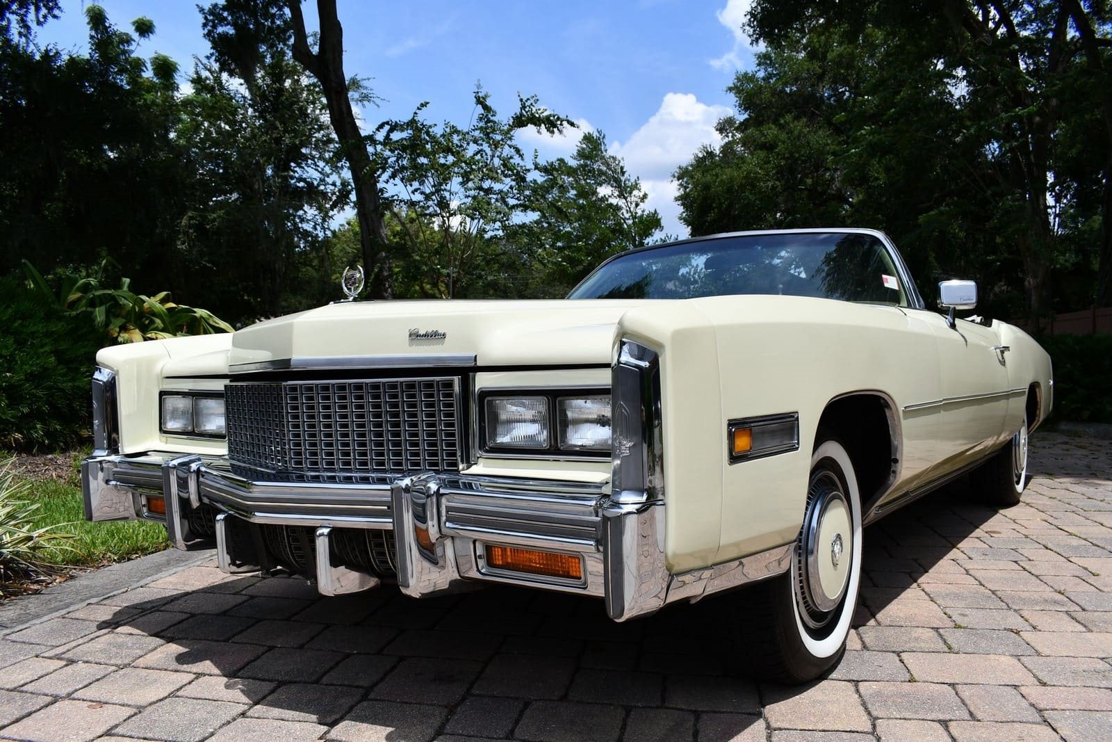 1976 - CADILLAC ELDORADO CONVERTIBLE PHOENICIAN IVORY, foto 75