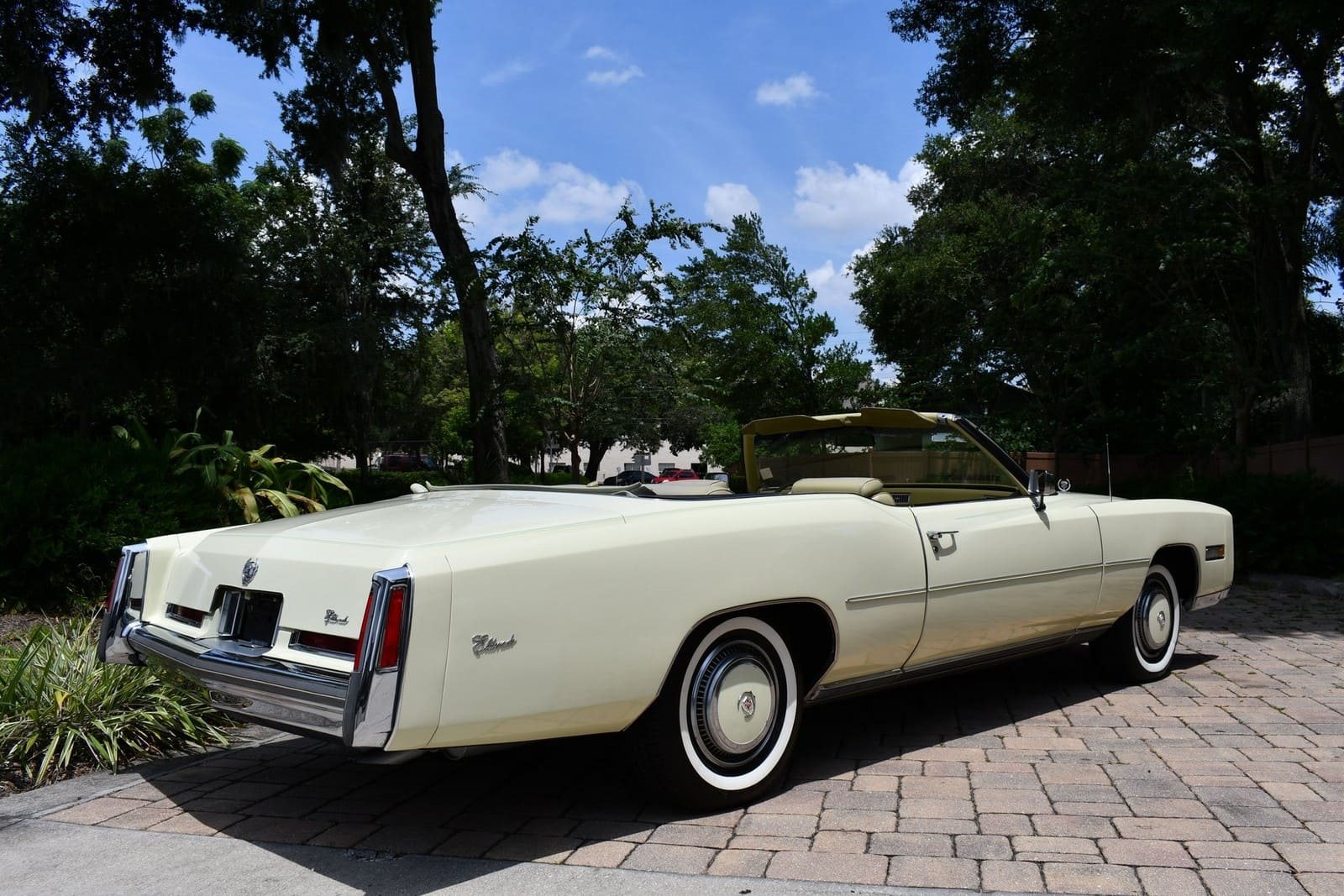 1976 - CADILLAC ELDORADO CONVERTIBLE PHOENICIAN IVORY, foto 79