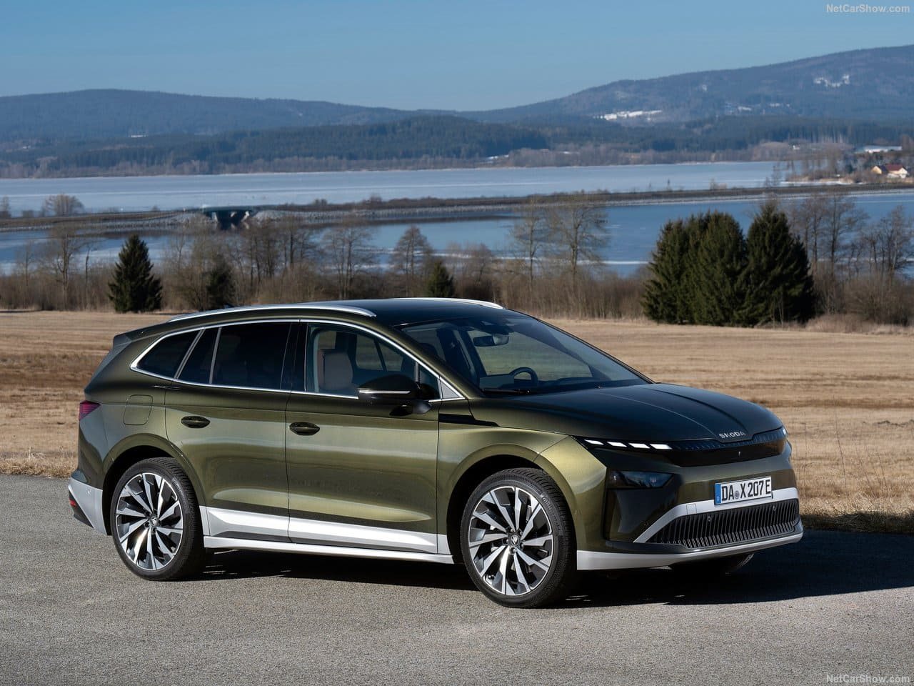 SKODA ENYAQ, foto 1