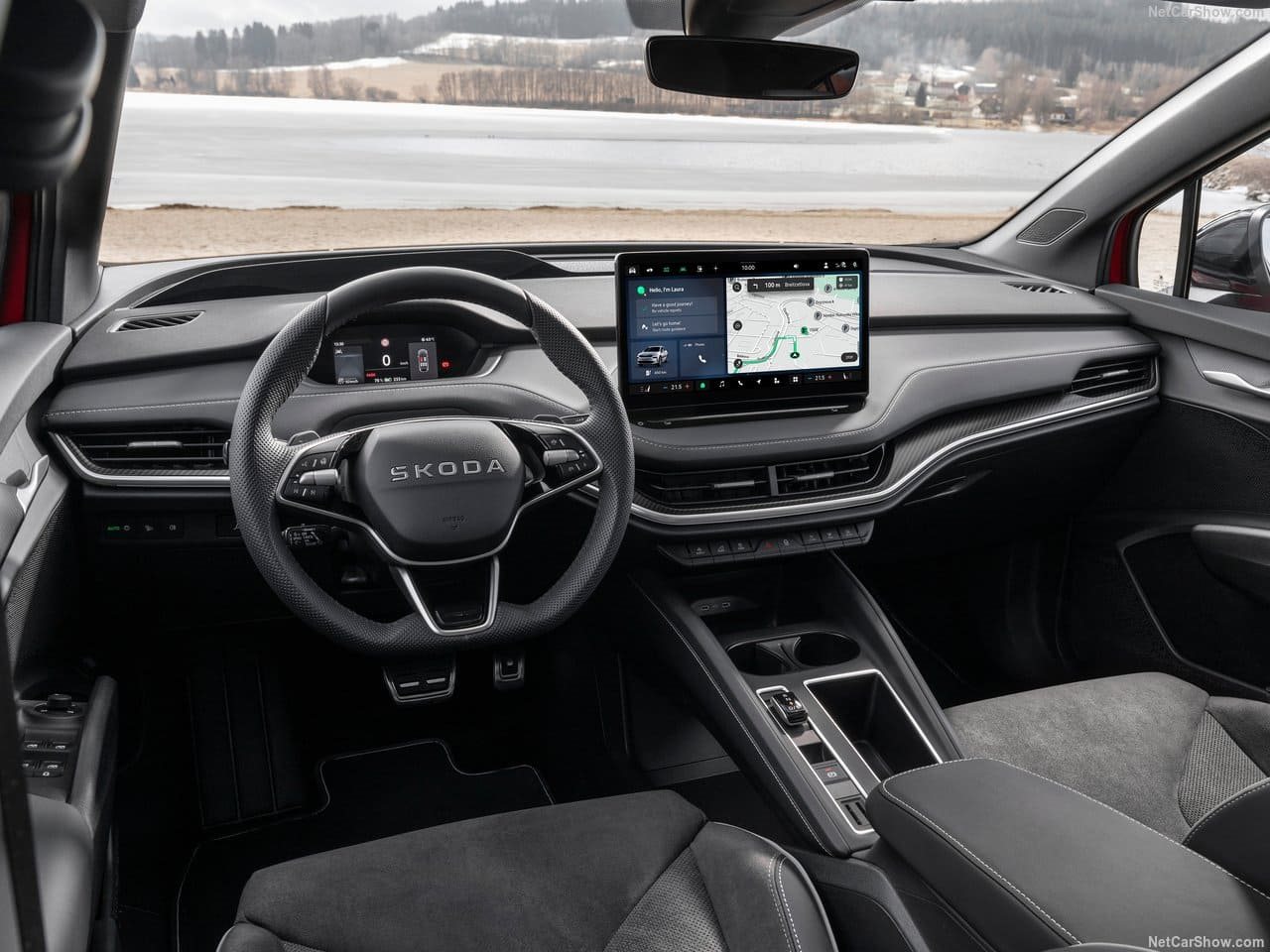 SKODA ENYAQ, foto 32