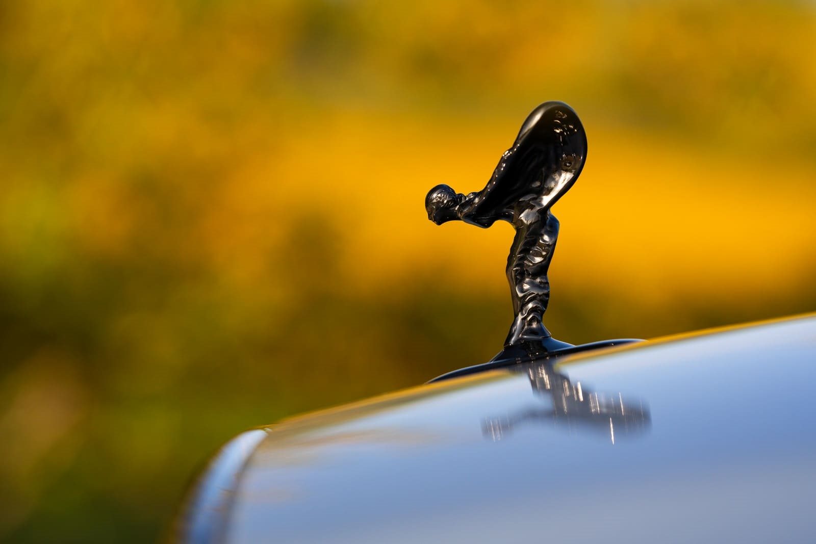 2025 - ROLLS-ROYCE BLACK BADGE GHOST SERIES II ‘ENDEAVOUR’ IN WITTERING BLUE, foto 17