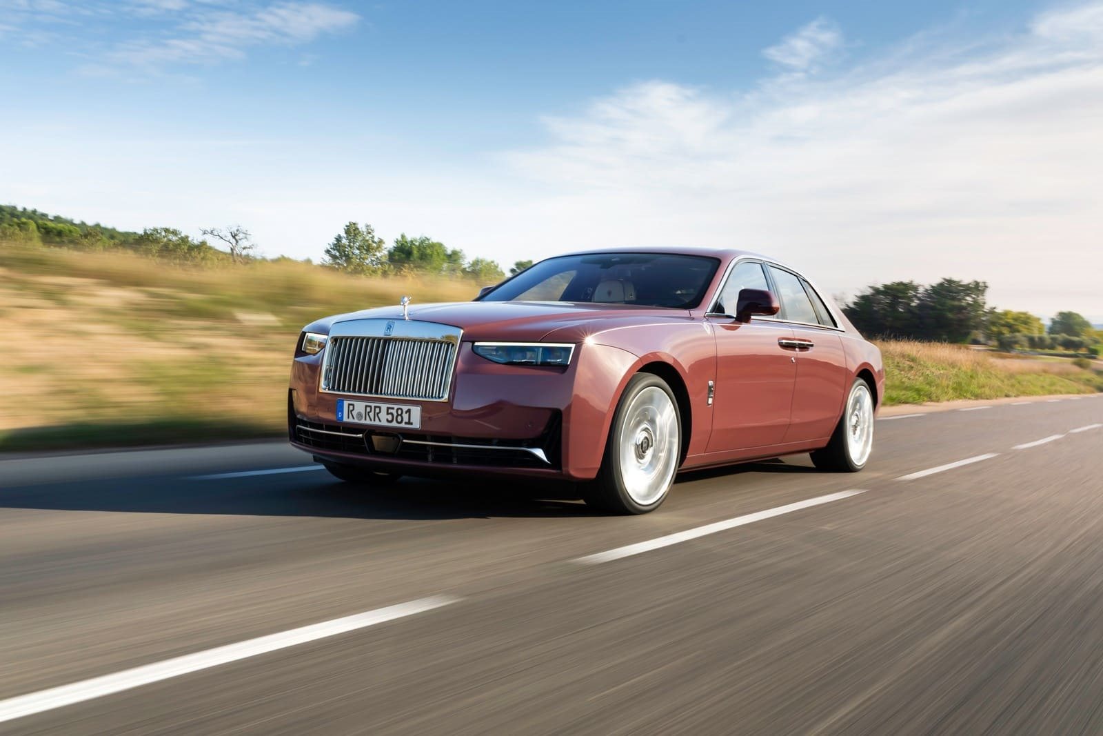 2025 - ROLLS-ROYCE GHOST SERIES II ‘ENDEAVOUR’ IN EMPERADOR TRUFFLE, foto 1
