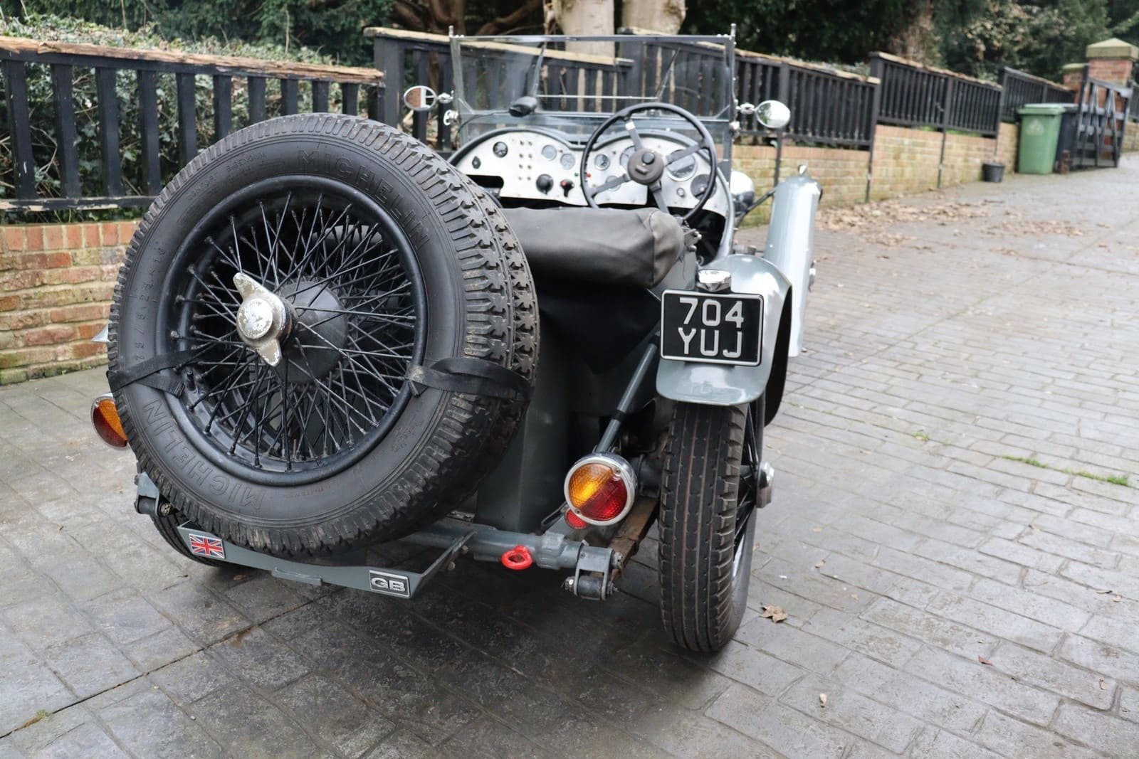 TRIUMPH GLORIA SUPERCHARGED SPECIAL, foto 5