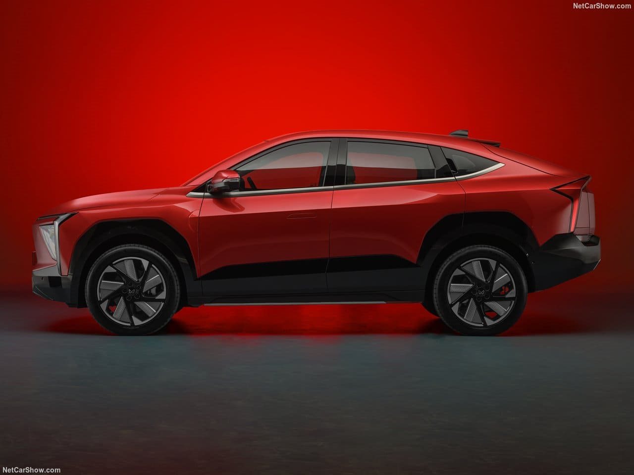 2025 - MAHINDRA XEV 9e, foto 11