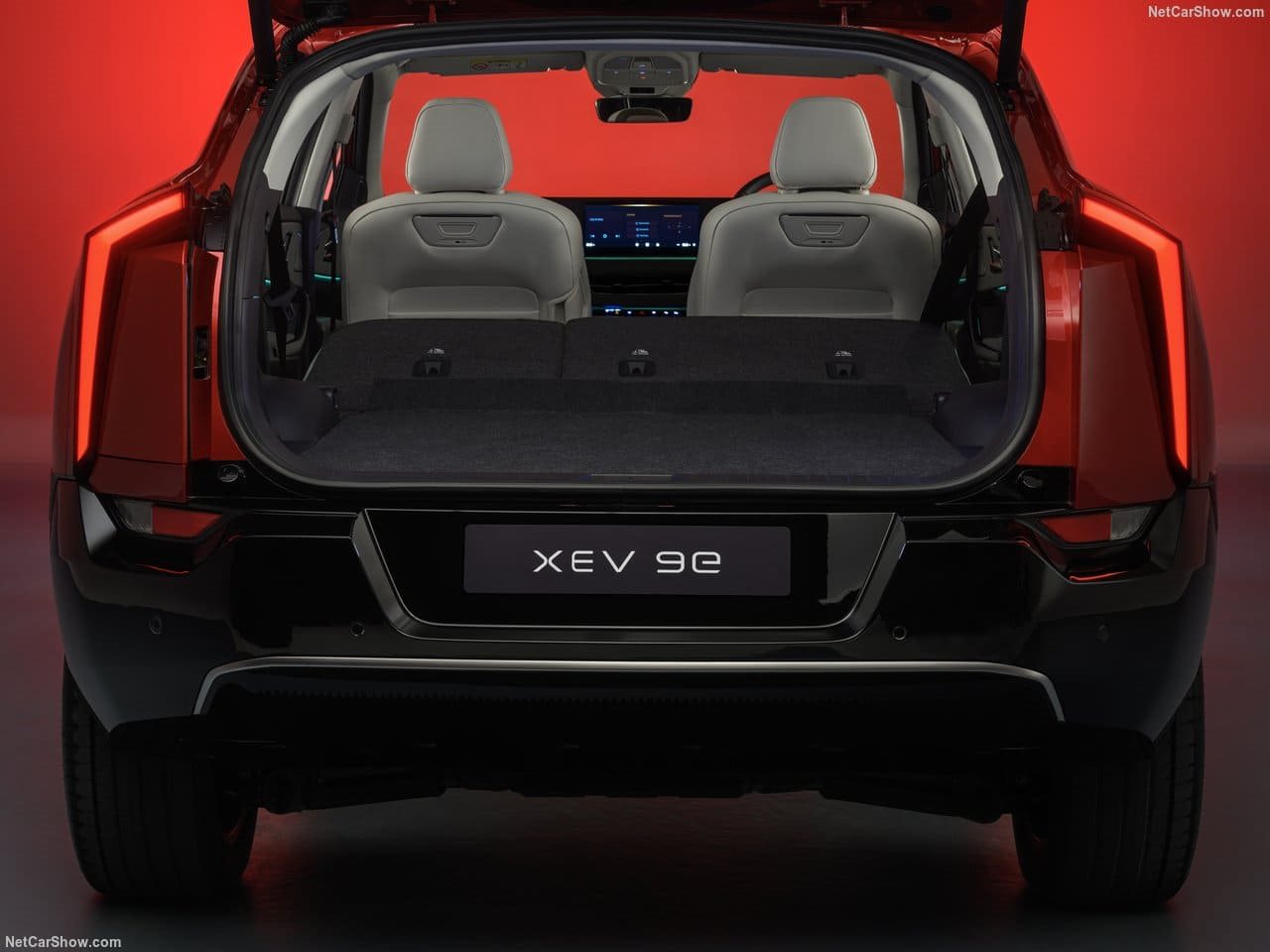 2025 - MAHINDRA XEV 9e, foto 31