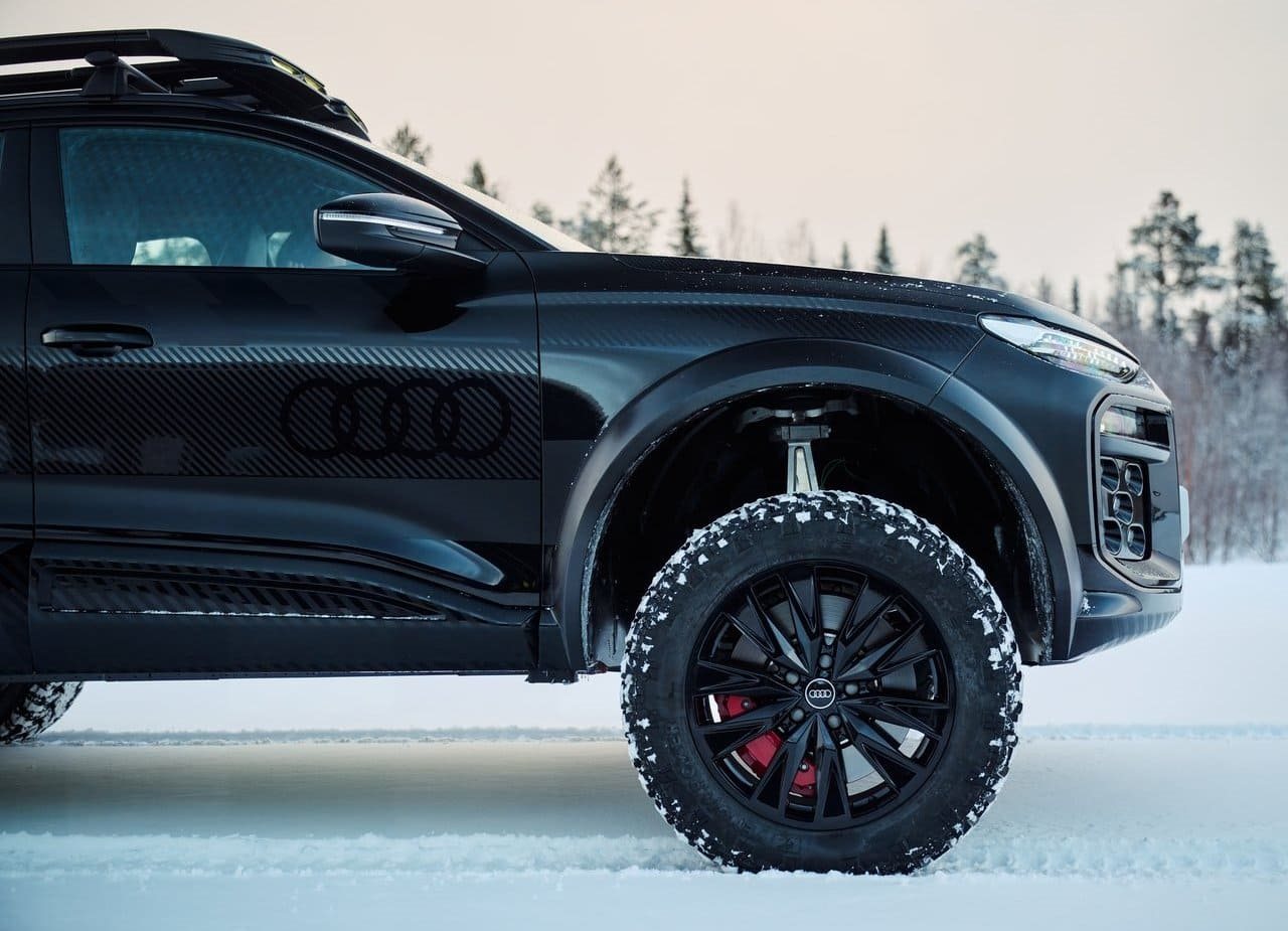 2025 - AUDI Q6 E-TRON OFFROAD CONCEPT, foto 8