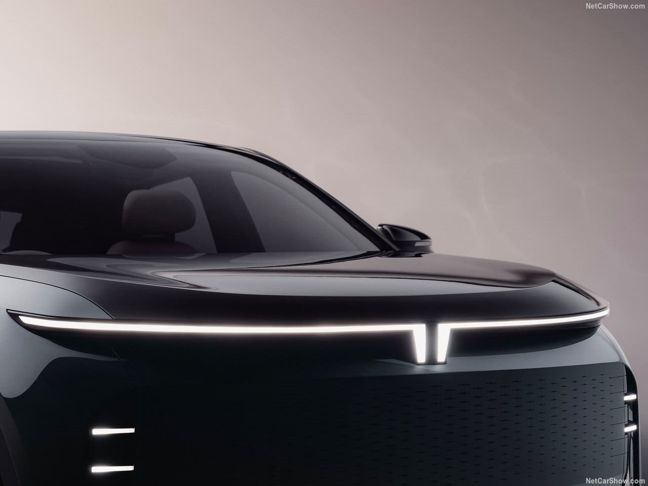 TATA AVINYA X CONCEPT, foto 17