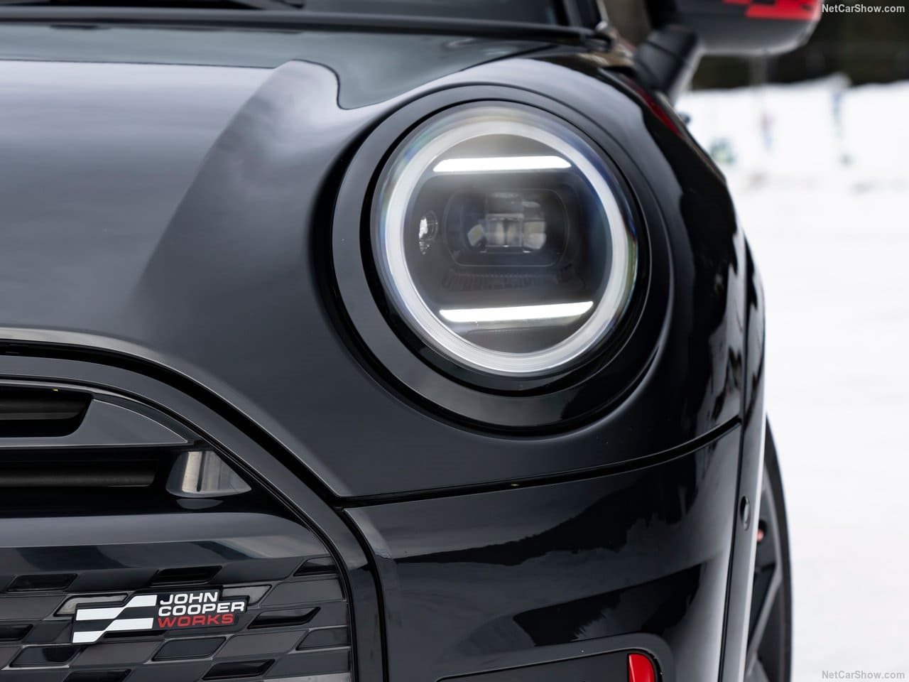 MINI JOHN COOPER WORKS WITH GENUINE ACCESSORIES, foto 44