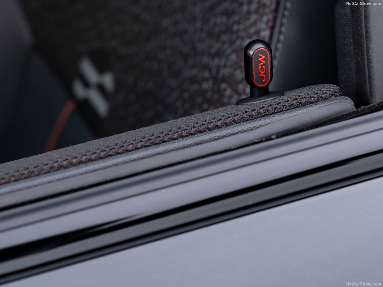 MINI JOHN COOPER WORKS WITH GENUINE ACCESSORIES, foto 67