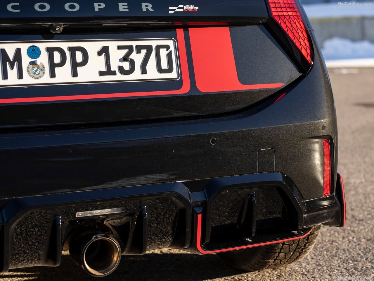 MINI JOHN COOPER WORKS WITH GENUINE ACCESSORIES, foto 71