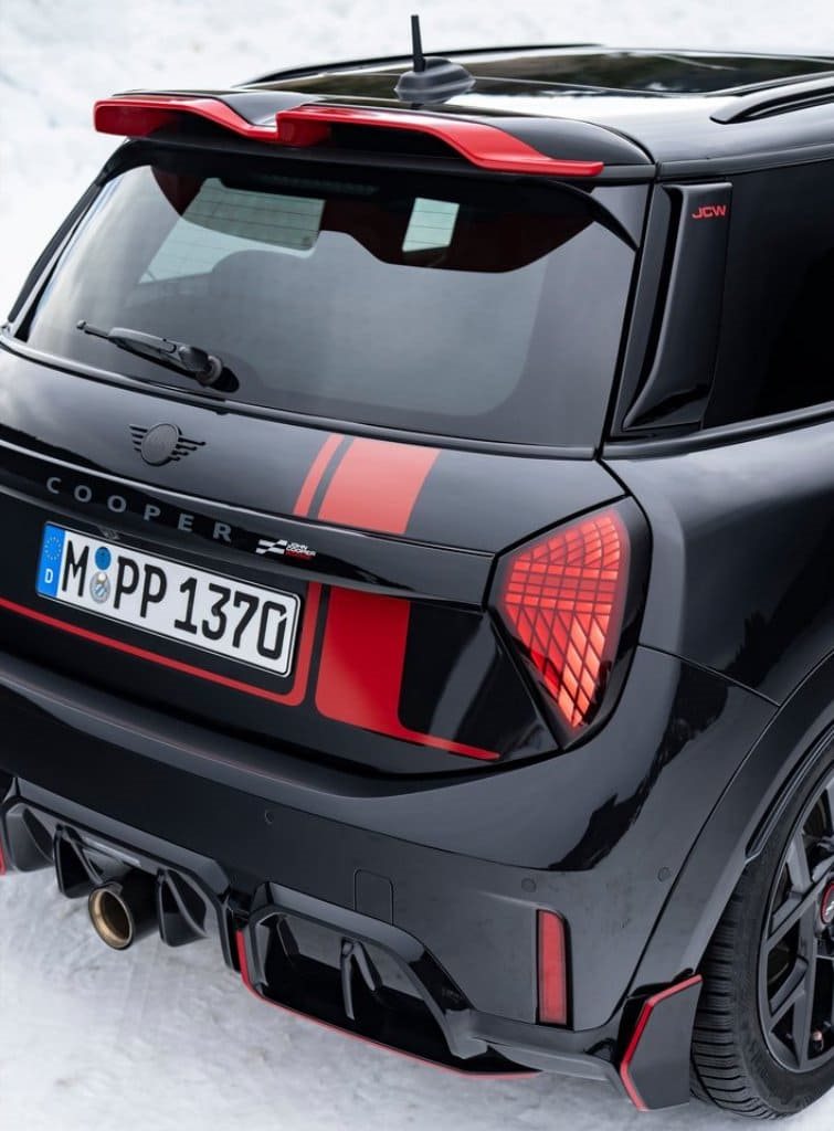 MINI JOHN COOPER WORKS WITH GENUINE ACCESSORIES, foto 76