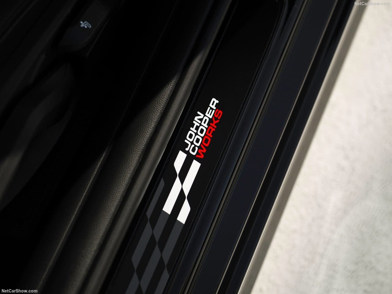 MINI JOHN COOPER WORKS WITH GENUINE ACCESSORIES, foto 85