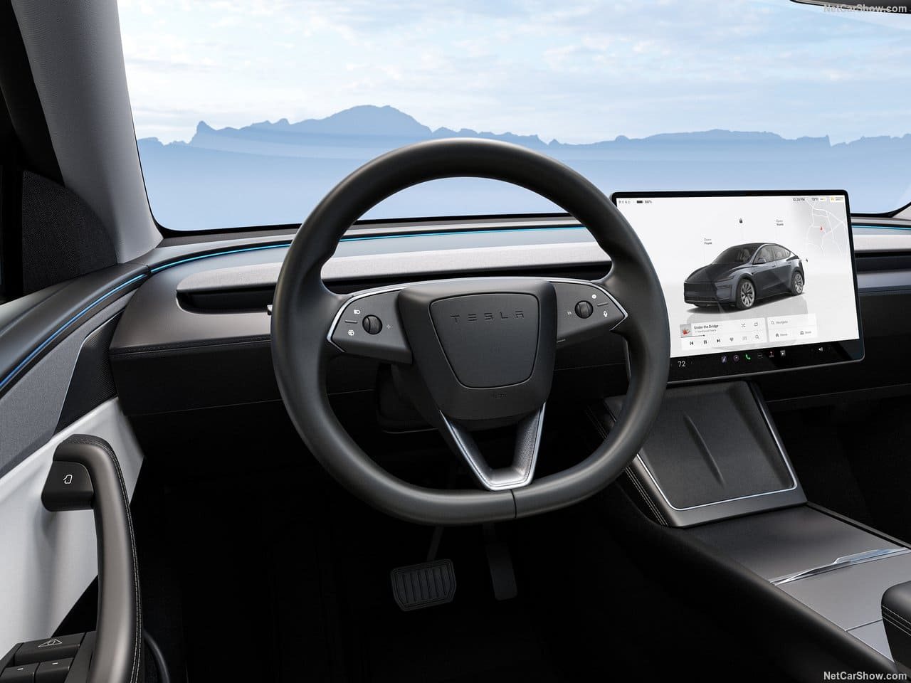 2025 - TESLA MODEL Y, foto 15