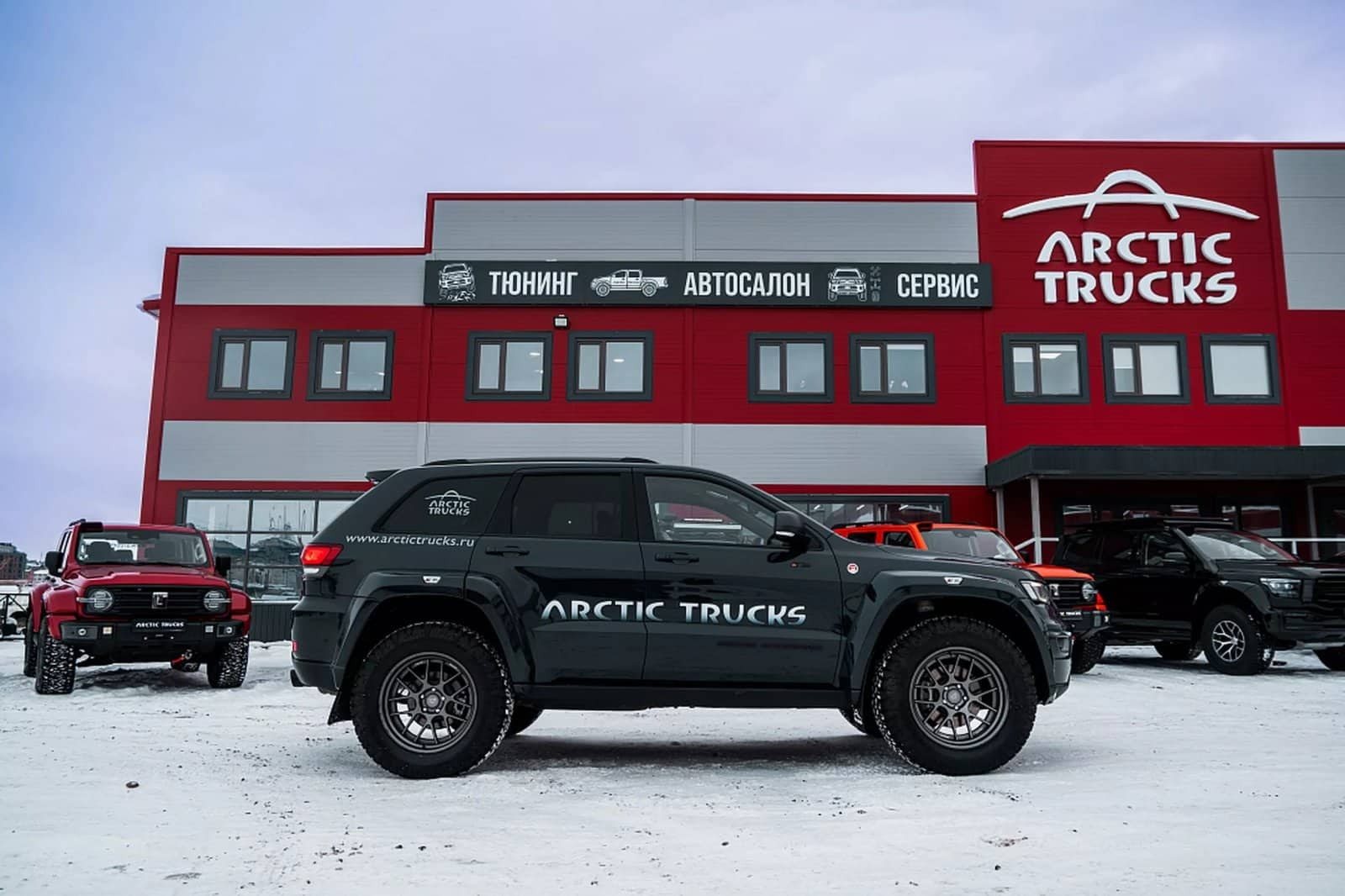 2025 - JEEP GRAND CHEROKEE AT35 BY ARCTIC TRUCKS, foto 10