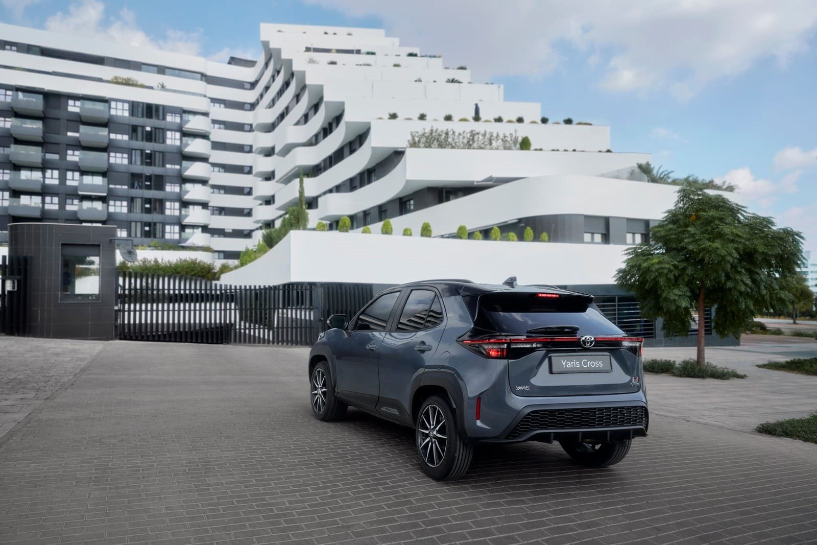 2025 - TOYOTA YARIS CROSS GR SPORT, foto 3