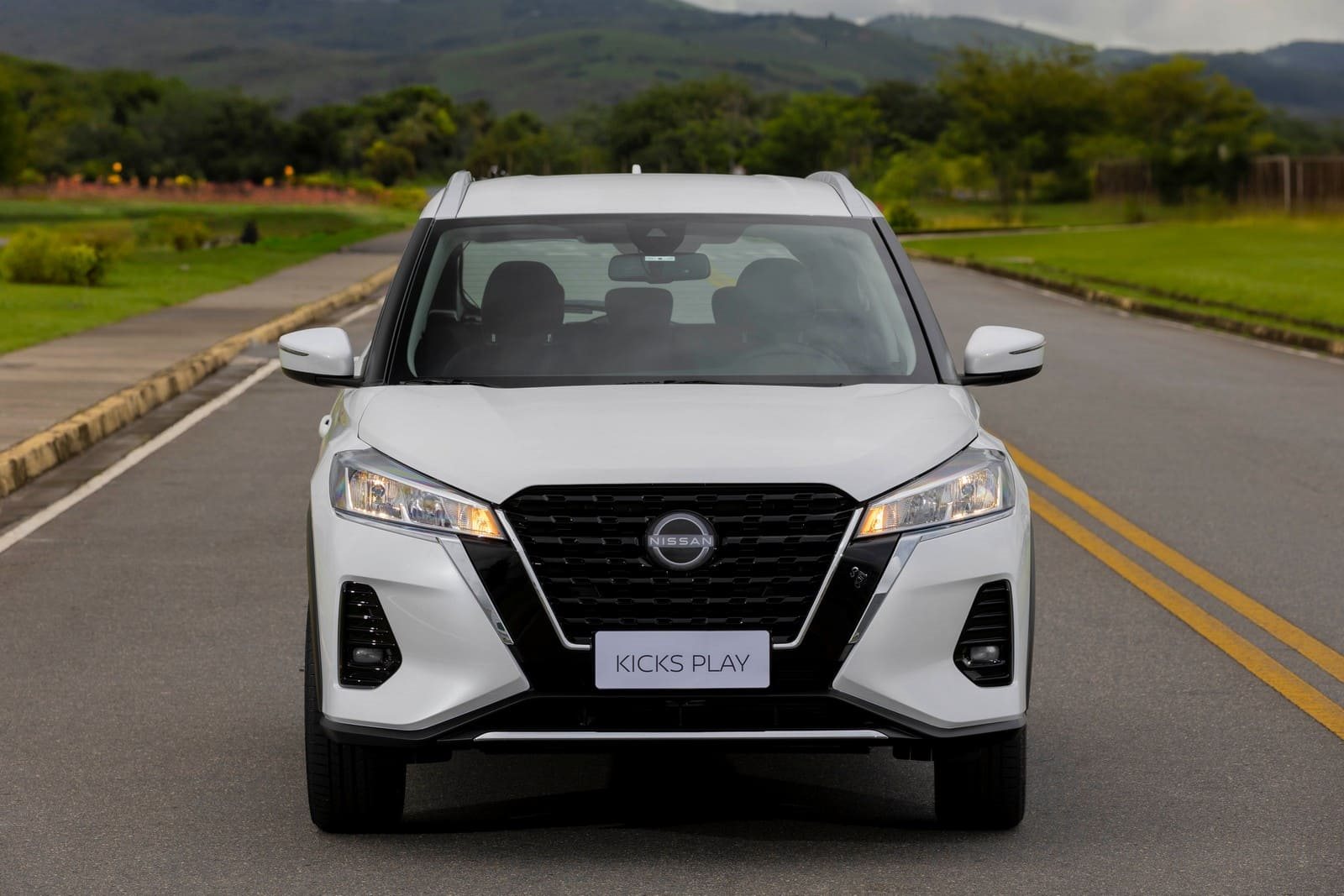 NISSAN KICKS PLAY, foto 3