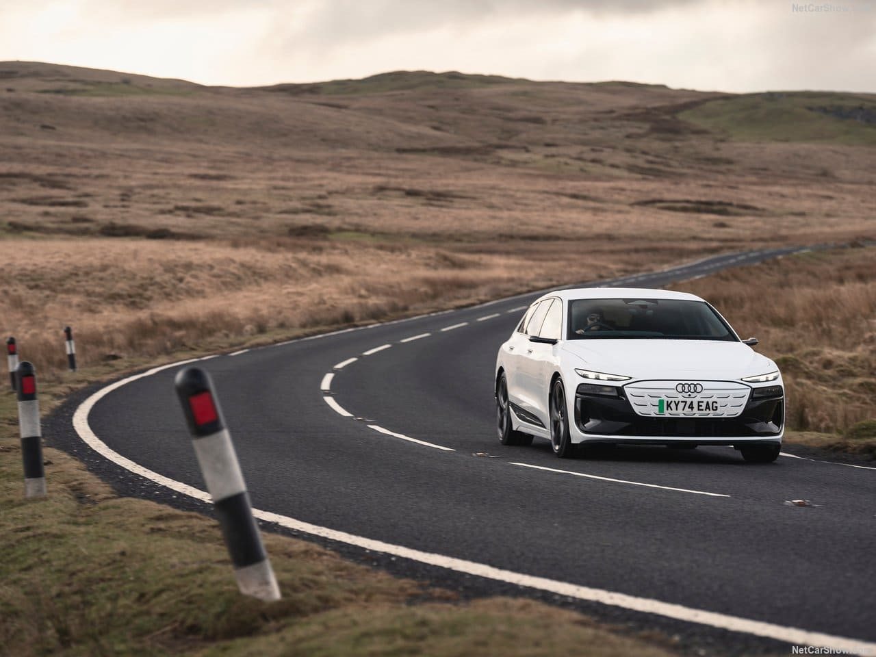 2025 - AUDI S6 AVANT E-TRON UK VERSION, foto 8