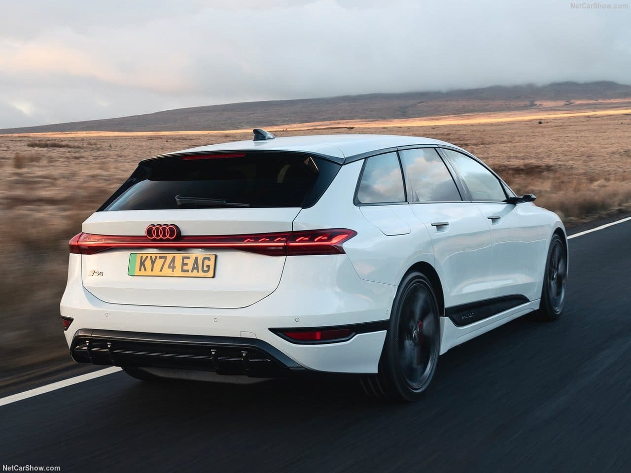 2025 - AUDI S6 AVANT E-TRON UK VERSION, foto 37