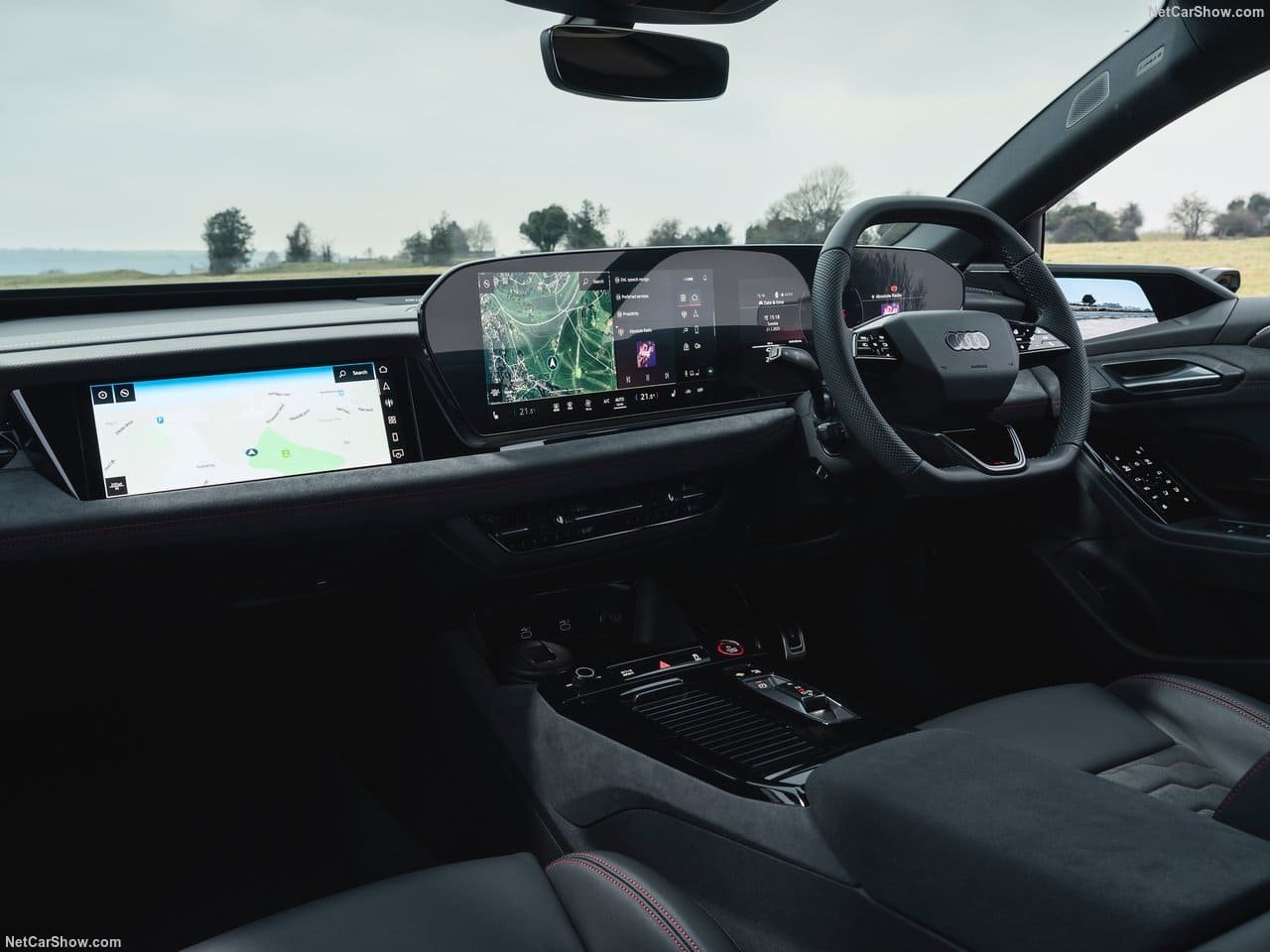 2025 - AUDI S6 AVANT E-TRON UK VERSION, foto 52