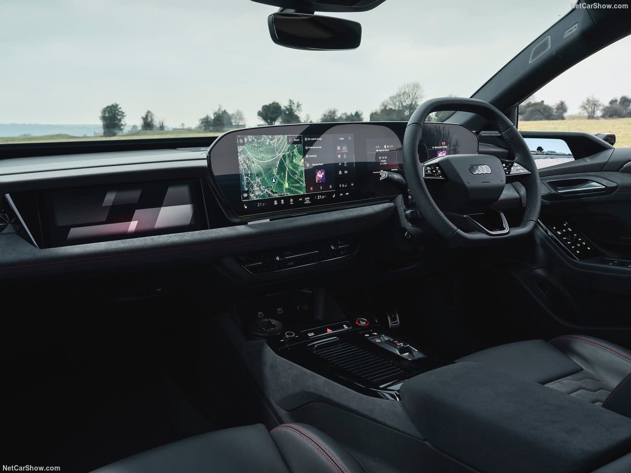 2025 - AUDI S6 AVANT E-TRON UK VERSION, foto 54