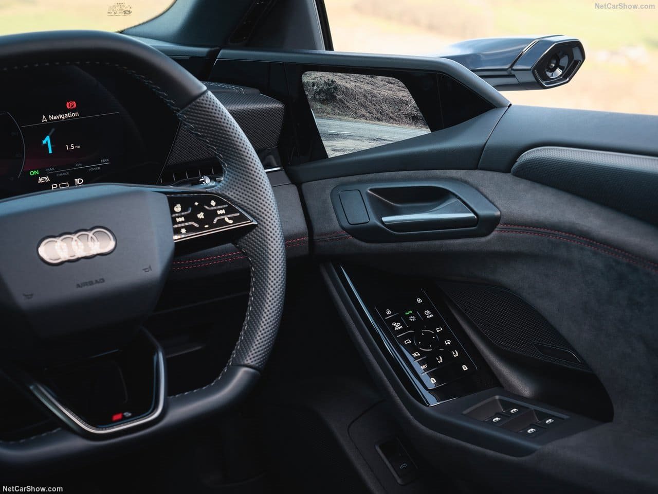 2025 - AUDI S6 AVANT E-TRON UK VERSION, foto 70