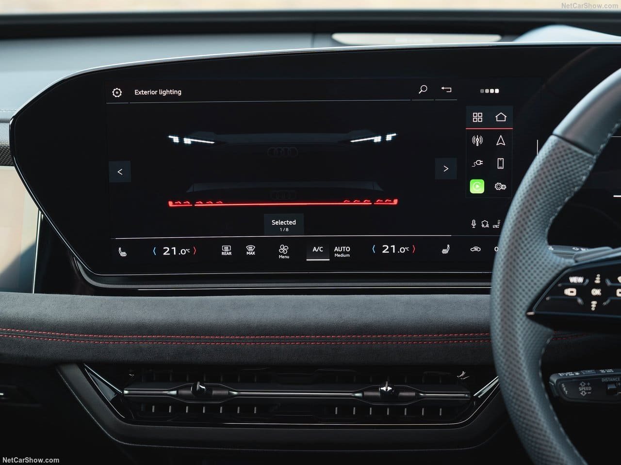 2025 - AUDI S6 AVANT E-TRON UK VERSION, foto 96
