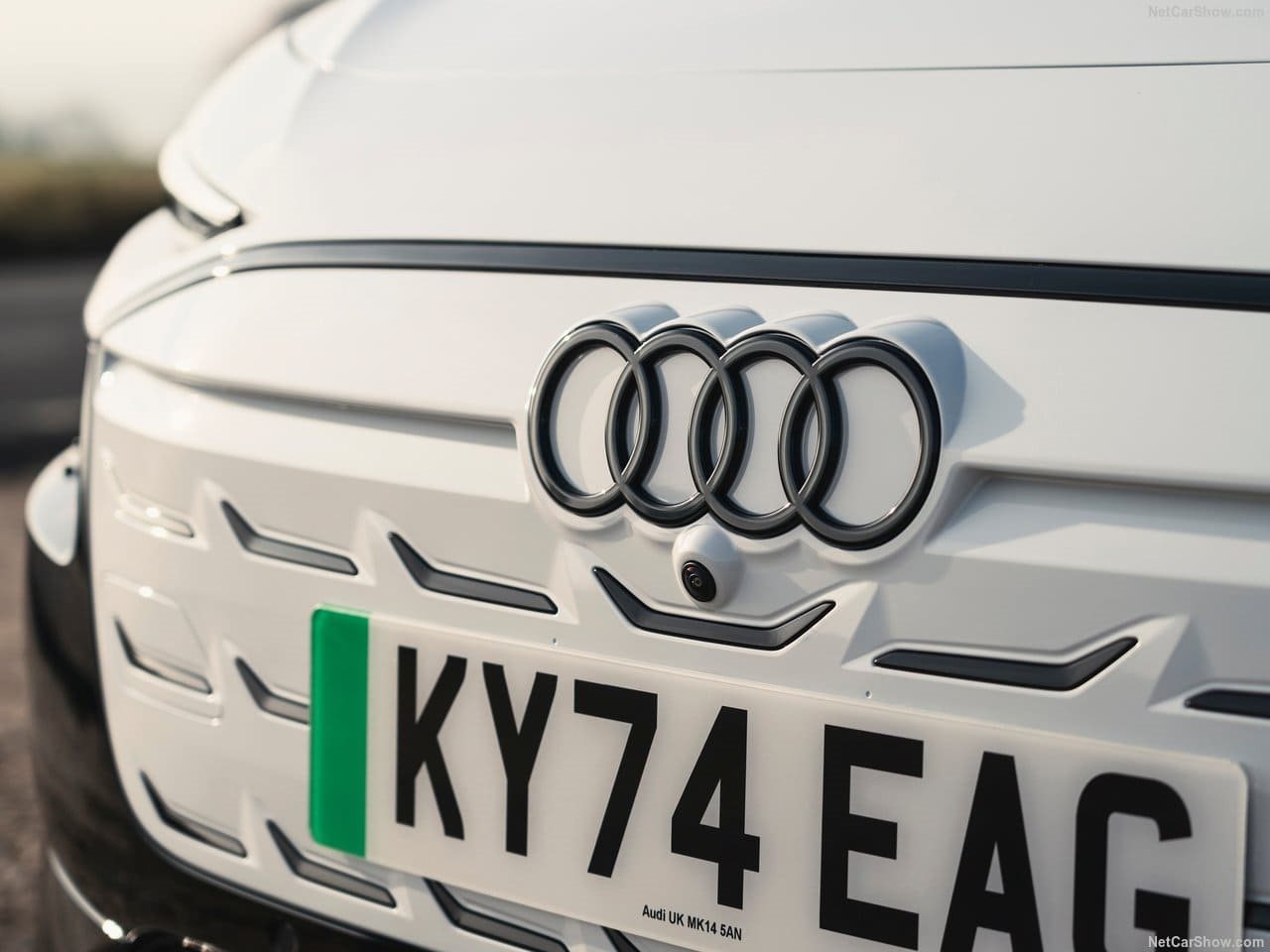 2025 - AUDI S6 AVANT E-TRON UK VERSION, foto 145