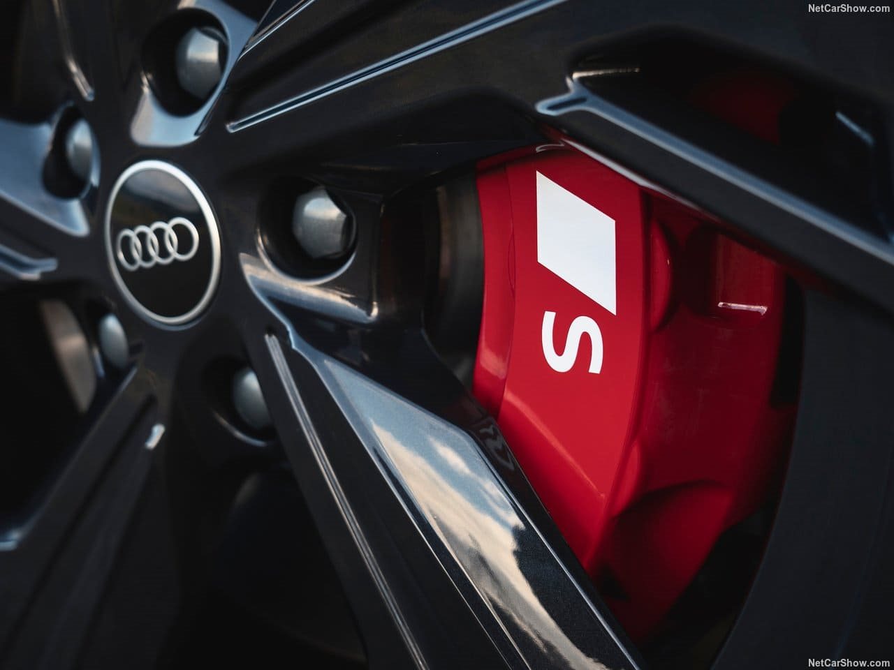 2025 - AUDI S6 AVANT E-TRON UK VERSION, foto 161