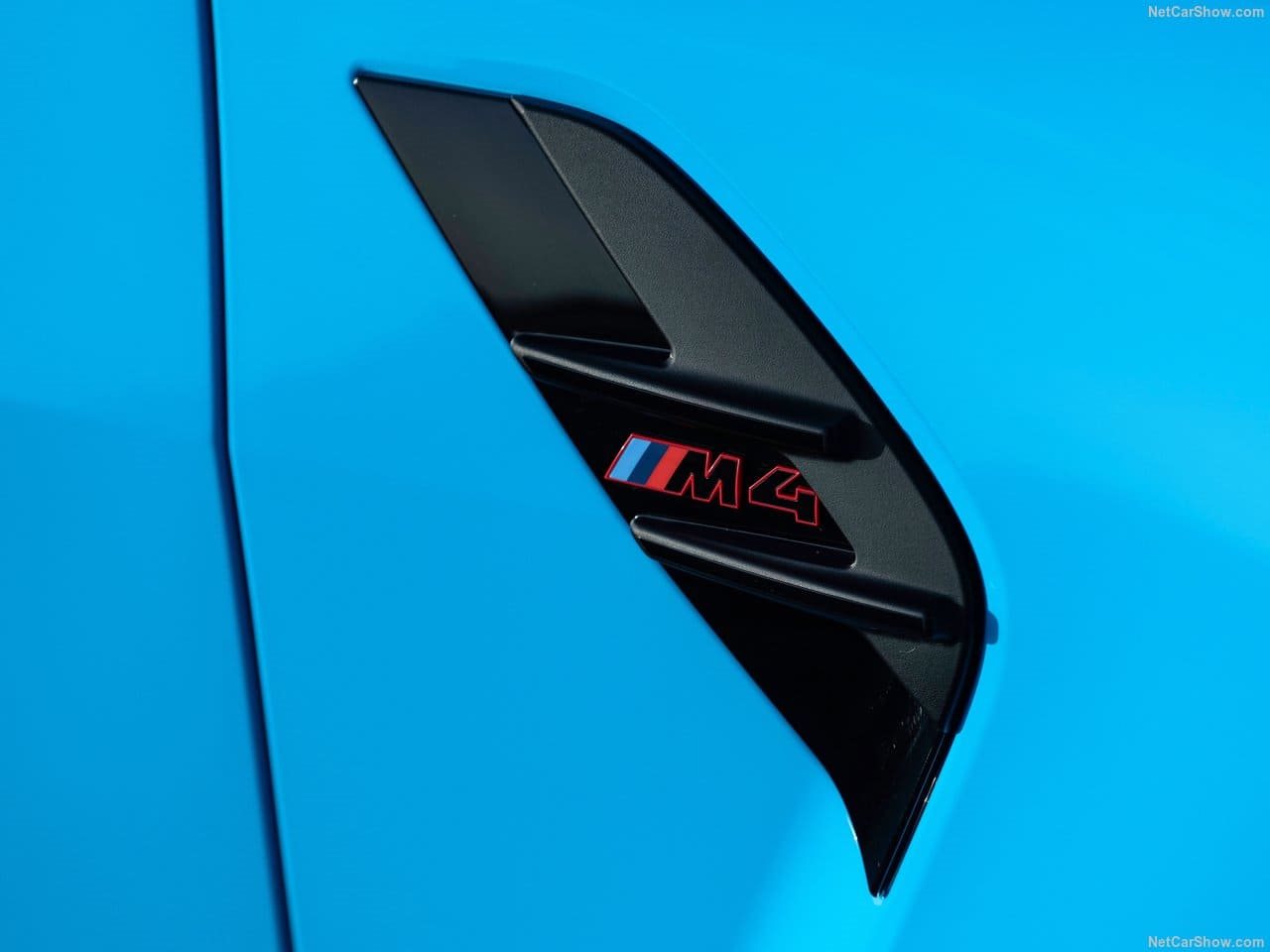 2025 - BMW M4 CS UK VERSION, foto 40