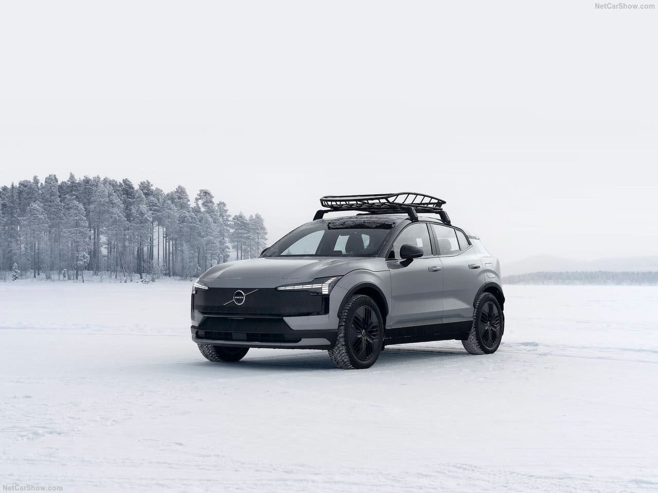2026 - VOLVO EX30 CROSS COUNTRY, foto 6