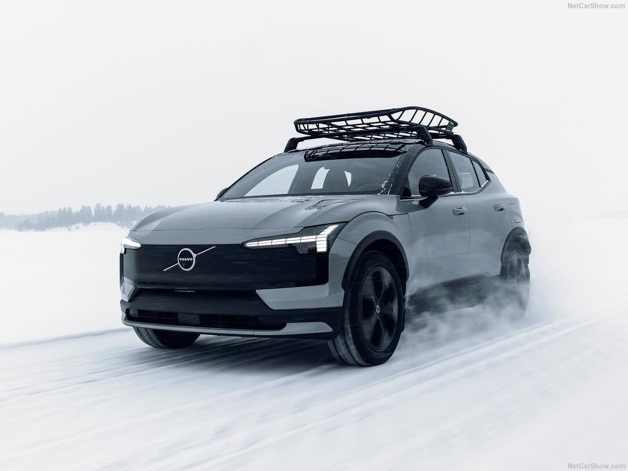 2026 - VOLVO EX30 CROSS COUNTRY, foto 13