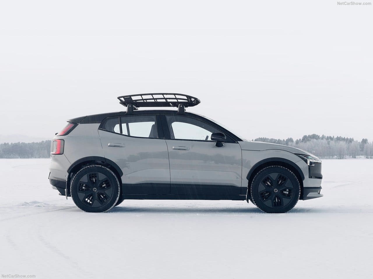 2026 - VOLVO EX30 CROSS COUNTRY, foto 30