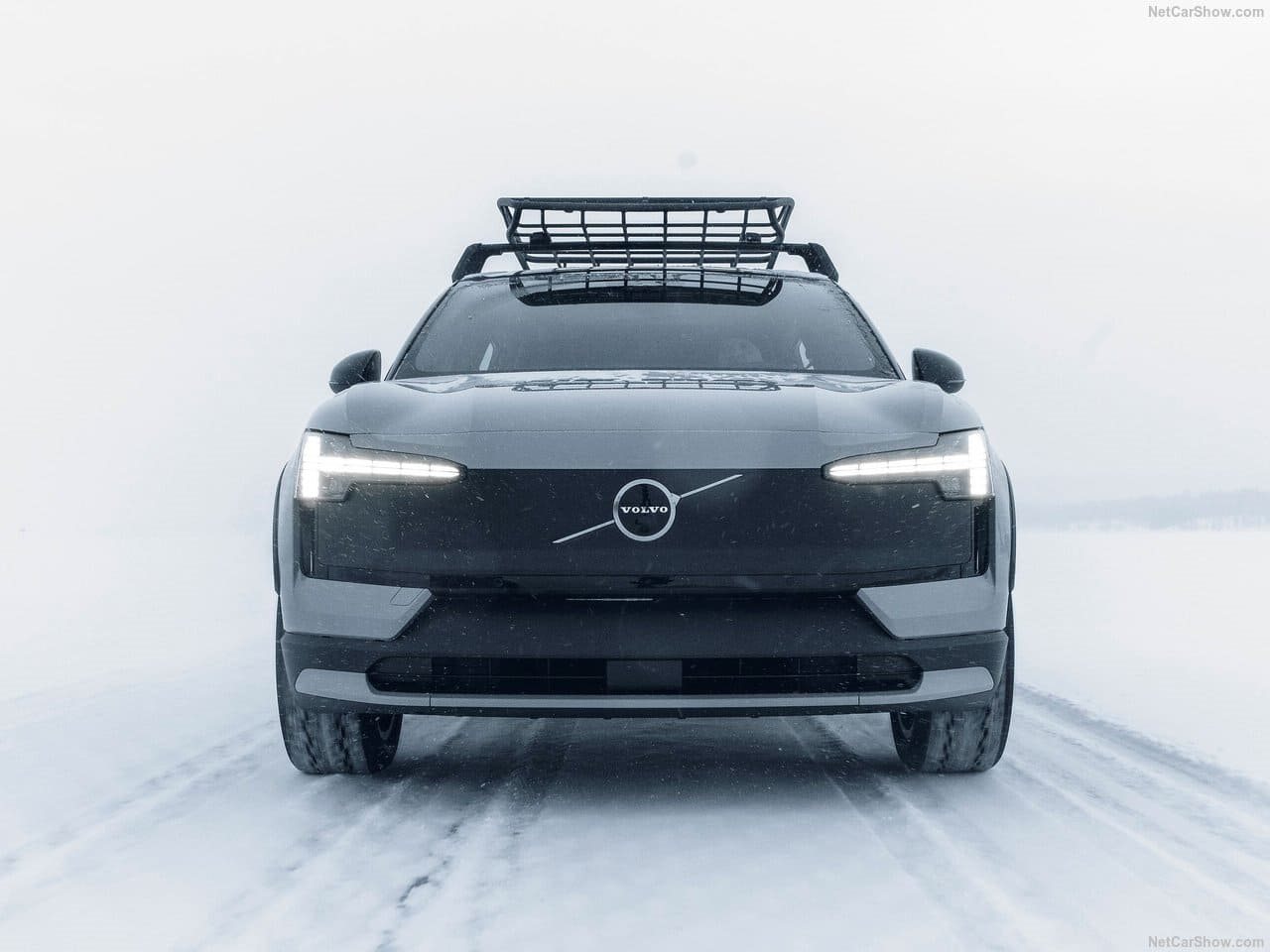 2026 - VOLVO EX30 CROSS COUNTRY, foto 46