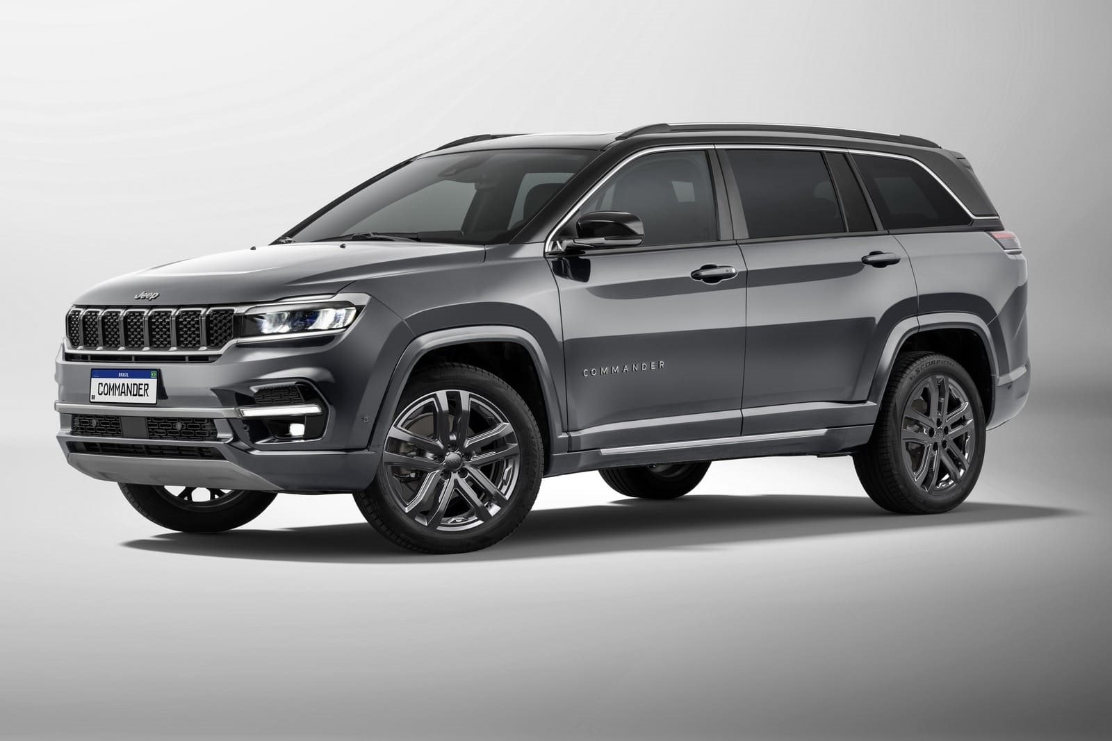 2025 - JEEP COMMANDER OVERLAND 2.2 TURBODIESEL, foto 2