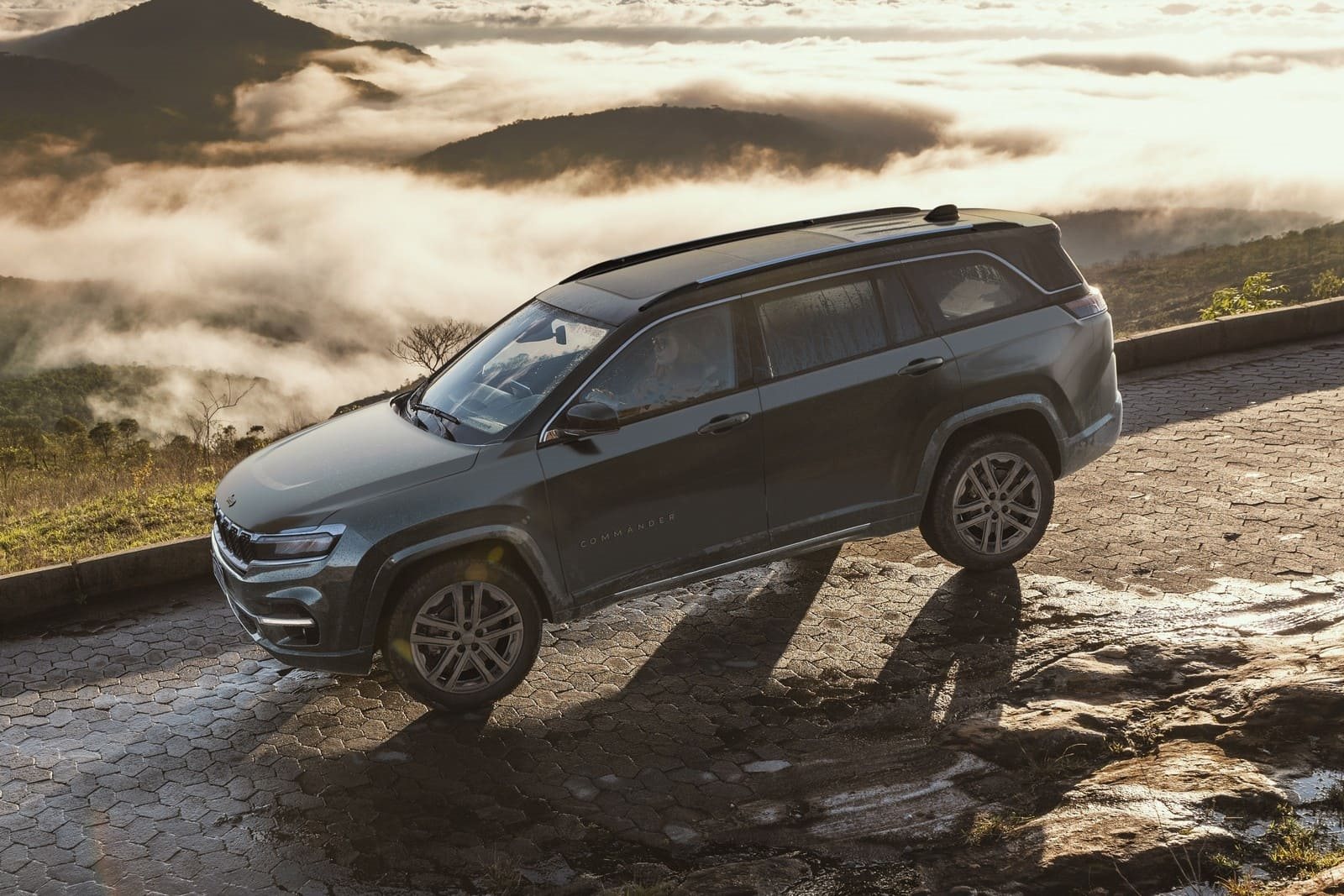 2025 - JEEP COMMANDER OVERLAND 2.2 TURBODIESEL, foto 15