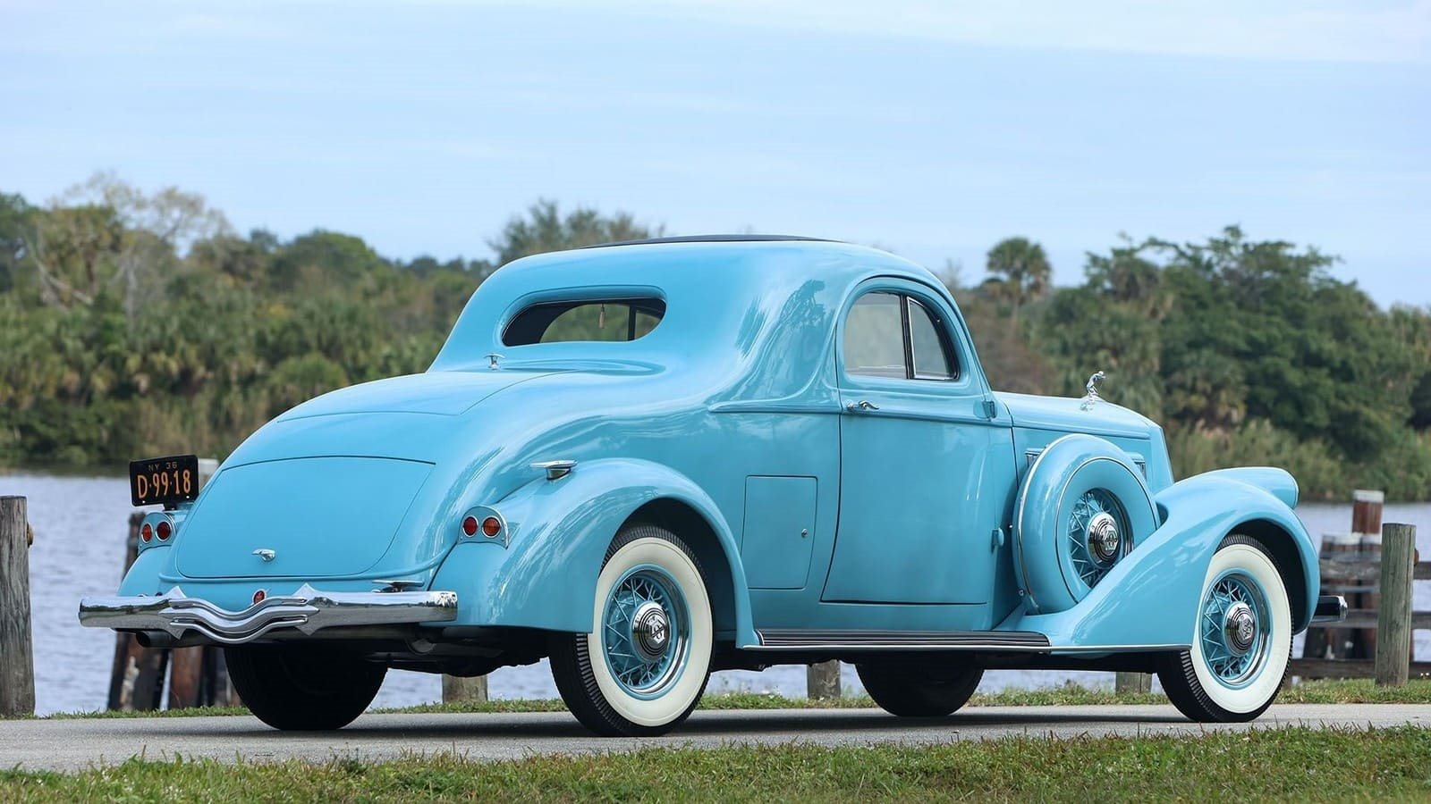 PIERCE-ARROW DE LUXE EIGHT COUPE, foto 2