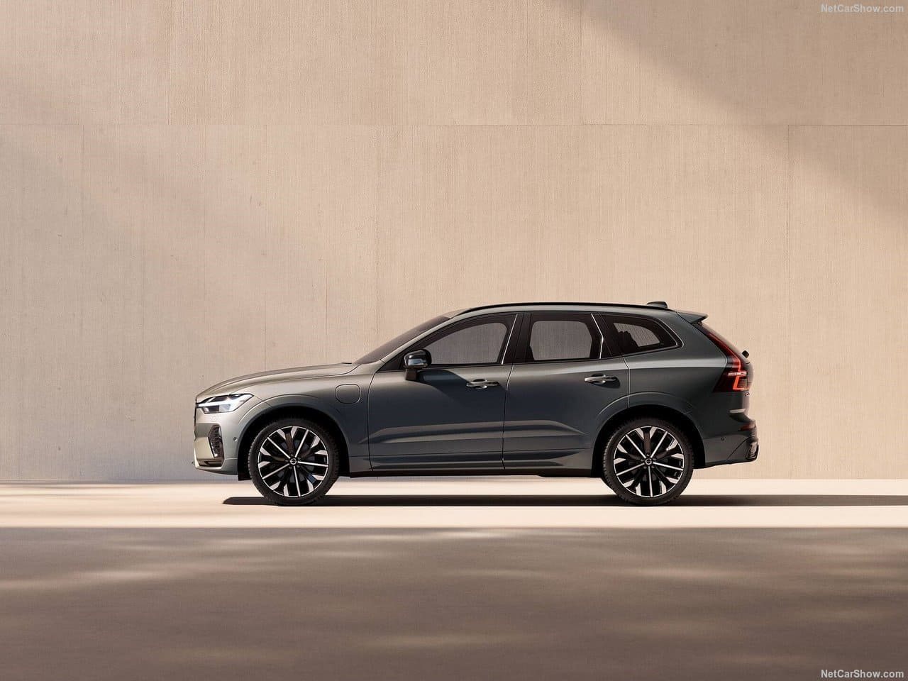 2026 - VOLVO XC60, foto 2