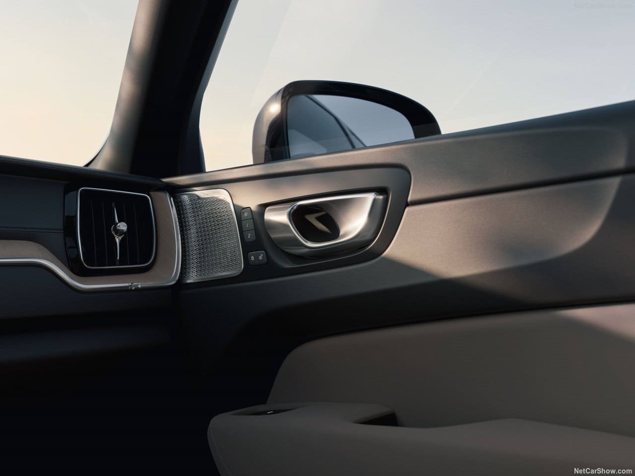 2026 - VOLVO XC60, foto 20