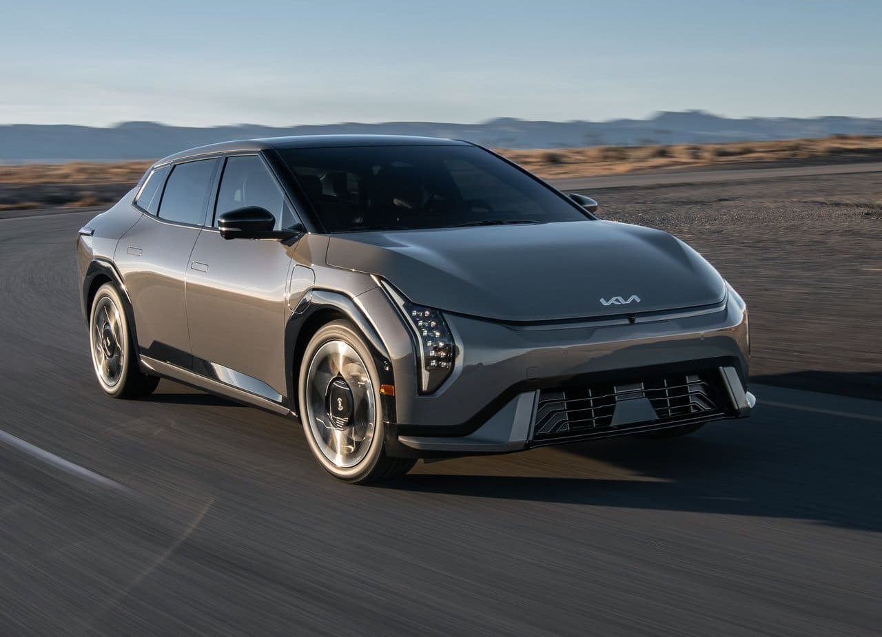 2026 - KIA EV4 SEDAN FASTBACK US VERSION, foto 3