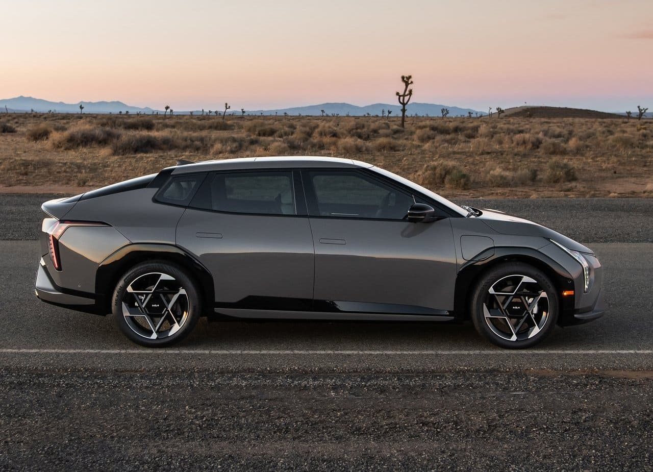 2026 - KIA EV4 SEDAN FASTBACK US VERSION, foto 6