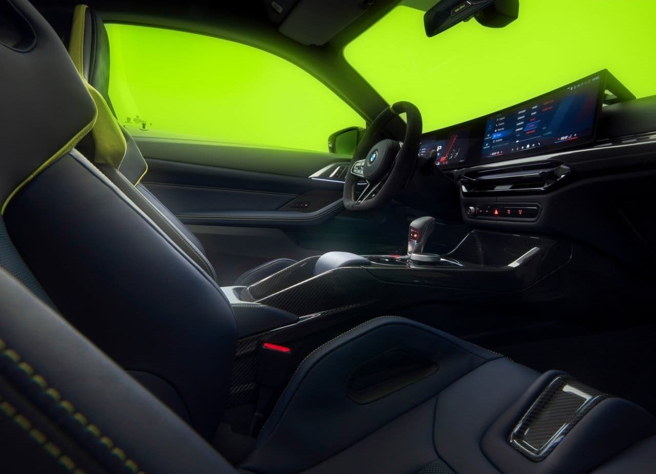 2025 - BMW M4 CS EDITION VR46, foto 20