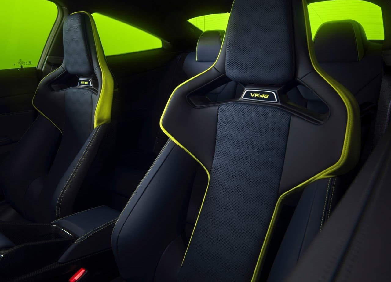 2025 - BMW M4 CS EDITION VR46, foto 25