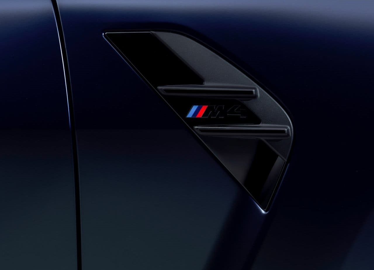 2025 - BMW M4 CS EDITION VR46, foto 40