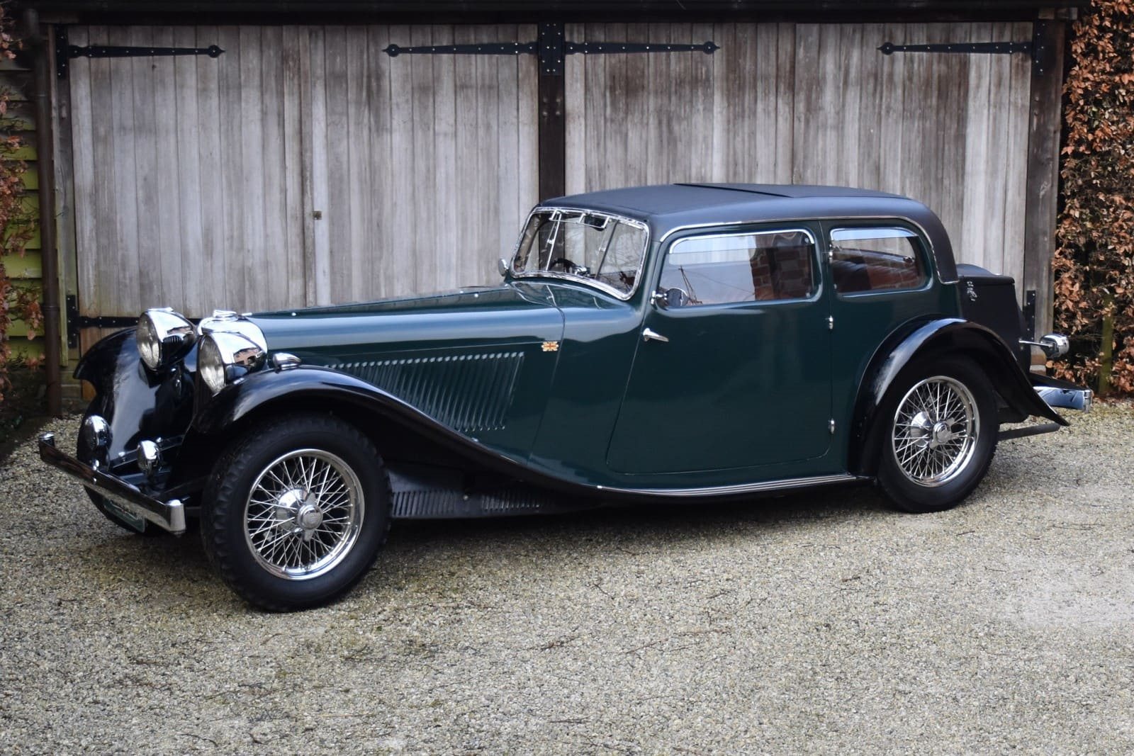1934 - JAGUAR SS-1 FOUR LIGHT SALOON GREEN, foto 4